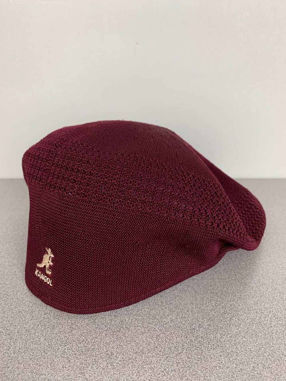 Kangol Tropic 504 Ventair Flat Cap XL Maroon